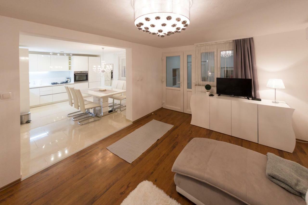 Apartman Korina 오토칵 외부 사진