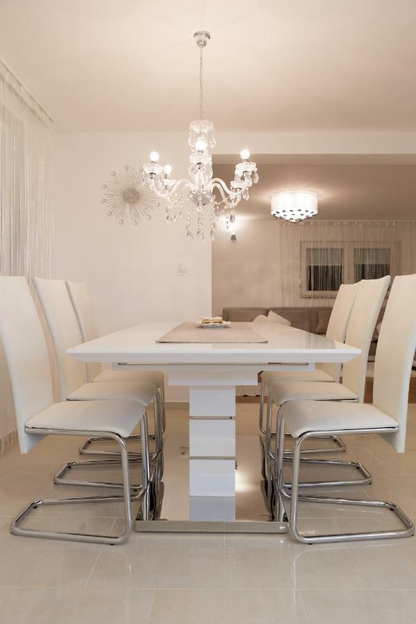 Apartman Korina 오토칵 외부 사진