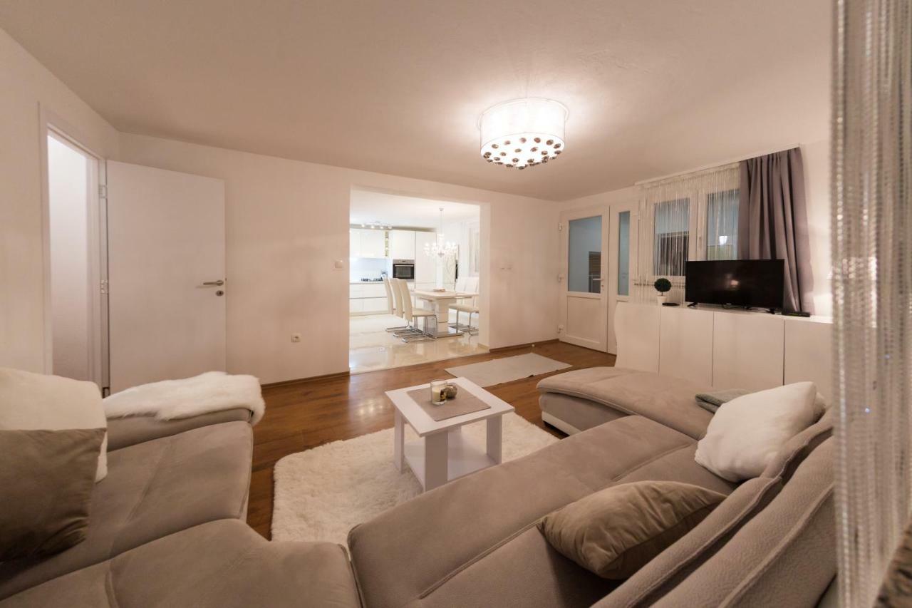 Apartman Korina 오토칵 외부 사진